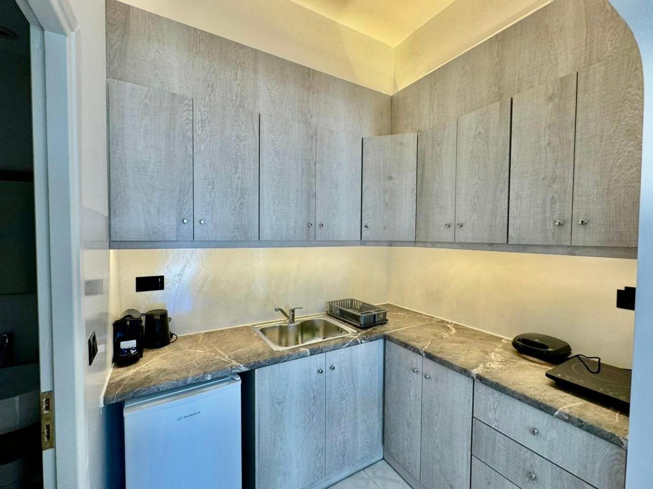 Gervi Suites Fira  Exteriör bild