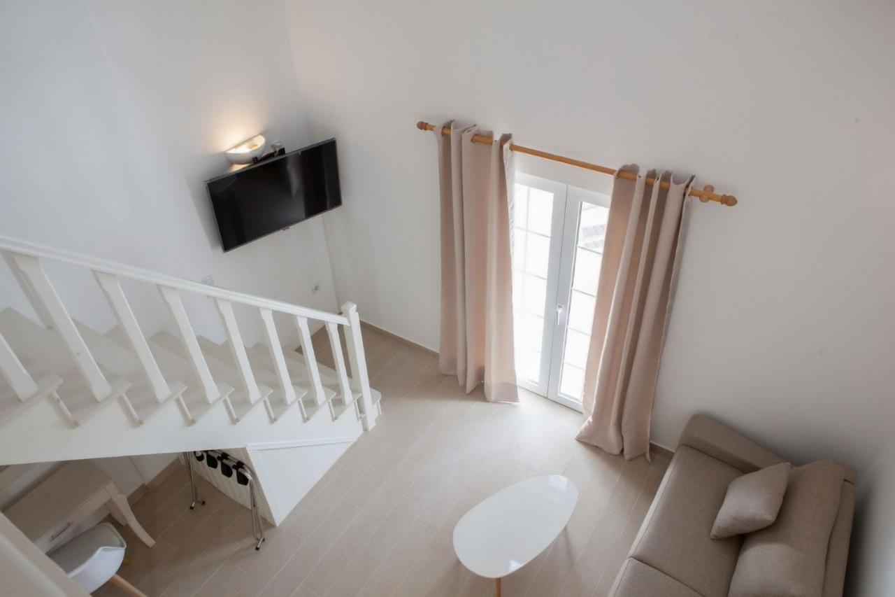 Gervi Suites Fira  Exteriör bild